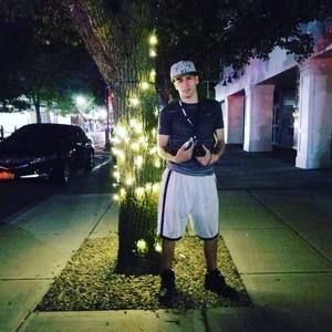 Meet your Posher, Thomas